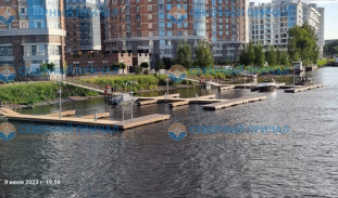 Prichal-na-Neve.-Pontony-Hard1-1020x600