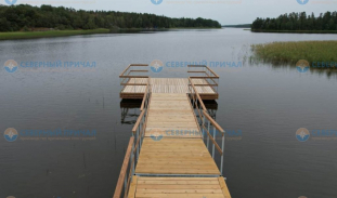 Prichal-s-ploshhadkoj-dlya-otdyha-Ladoga-Shhery-pontony-Hard-2-1020x600