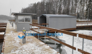 Servisnaya-kolonka_Boksy-dlya-hnaneniya-inventarya-1020x600