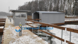 Servisnaya-kolonka_Boksy-dlya-hnaneniya-inventarya-1020x600